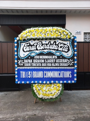 Papan Bunga Duka di Tanggamus